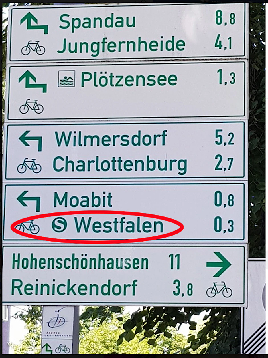 Ein peinlicher Fehler: Der S-Bahnhof Westfalen heißt natürlich korrekt S-Bahnhof Westhafen.  