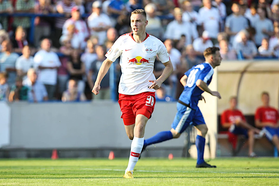 Mittelstürmer Lukas Krüger wechselt von RB Leipzig zum BFC. 