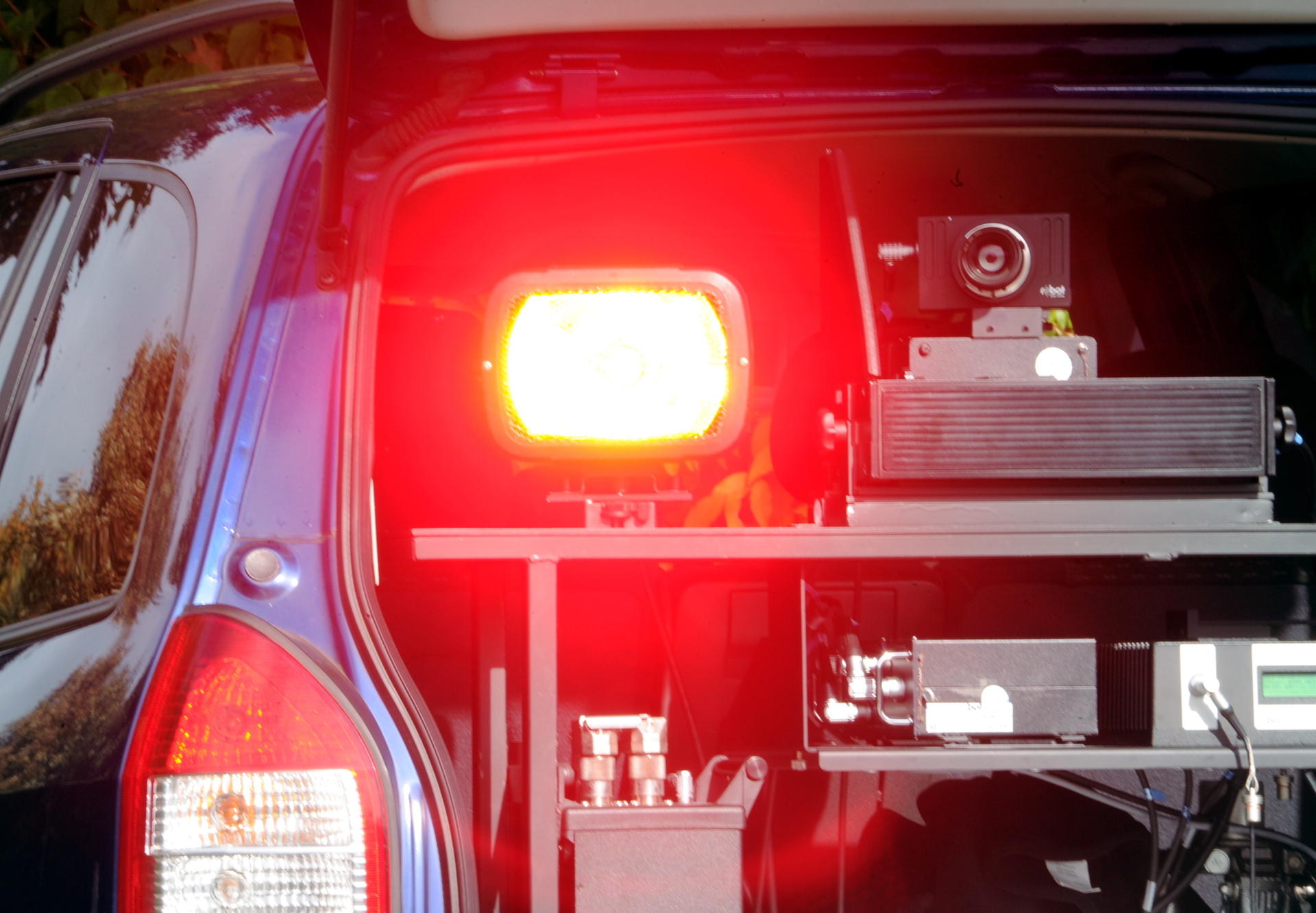 Mit solchen Blitzern ist die Polizei stadtweit unterwegs.