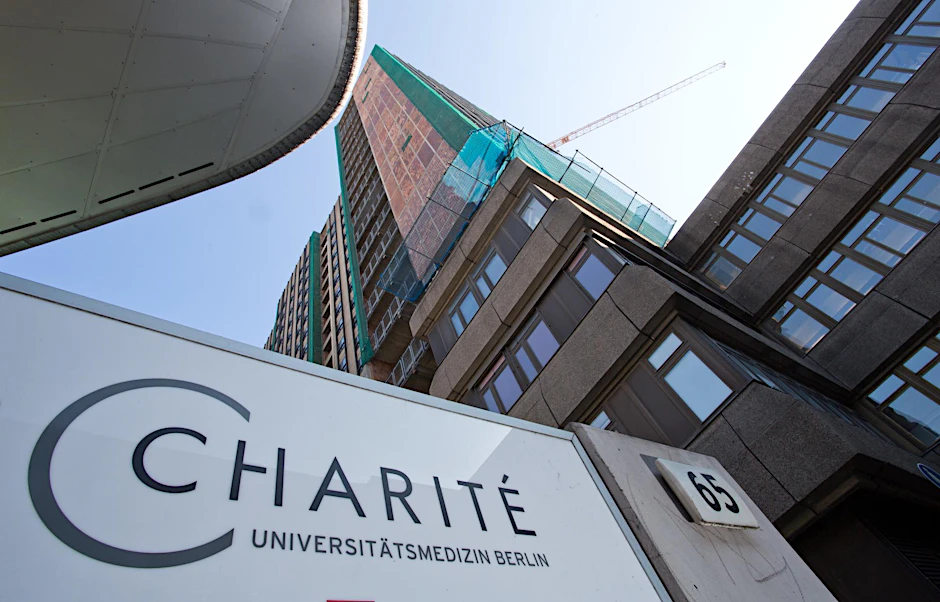 Das Bettenhaus der Berliner Charite.