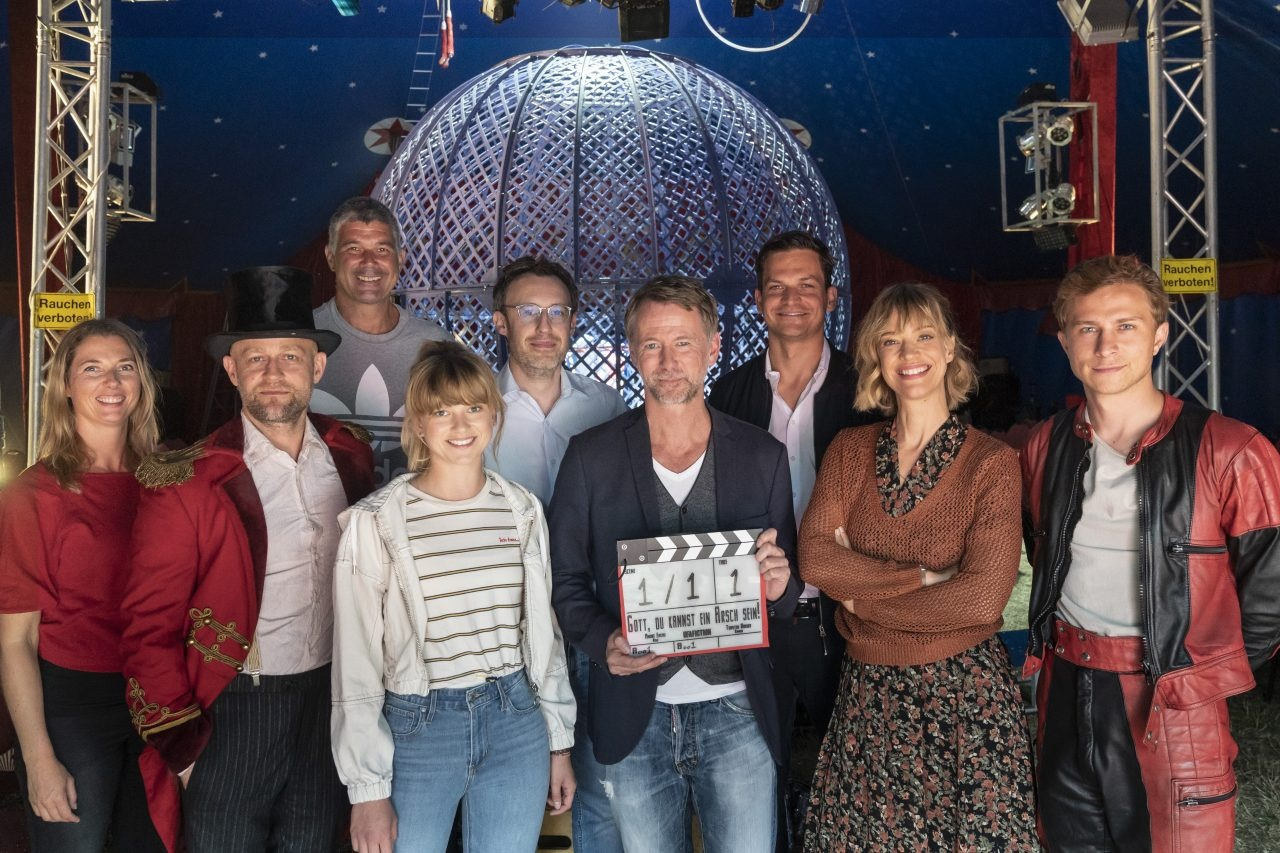 Berlin-Filmstars drehen wegen Millionen-Förderung in NRW - Gott, du kannst ein Arsch sein!