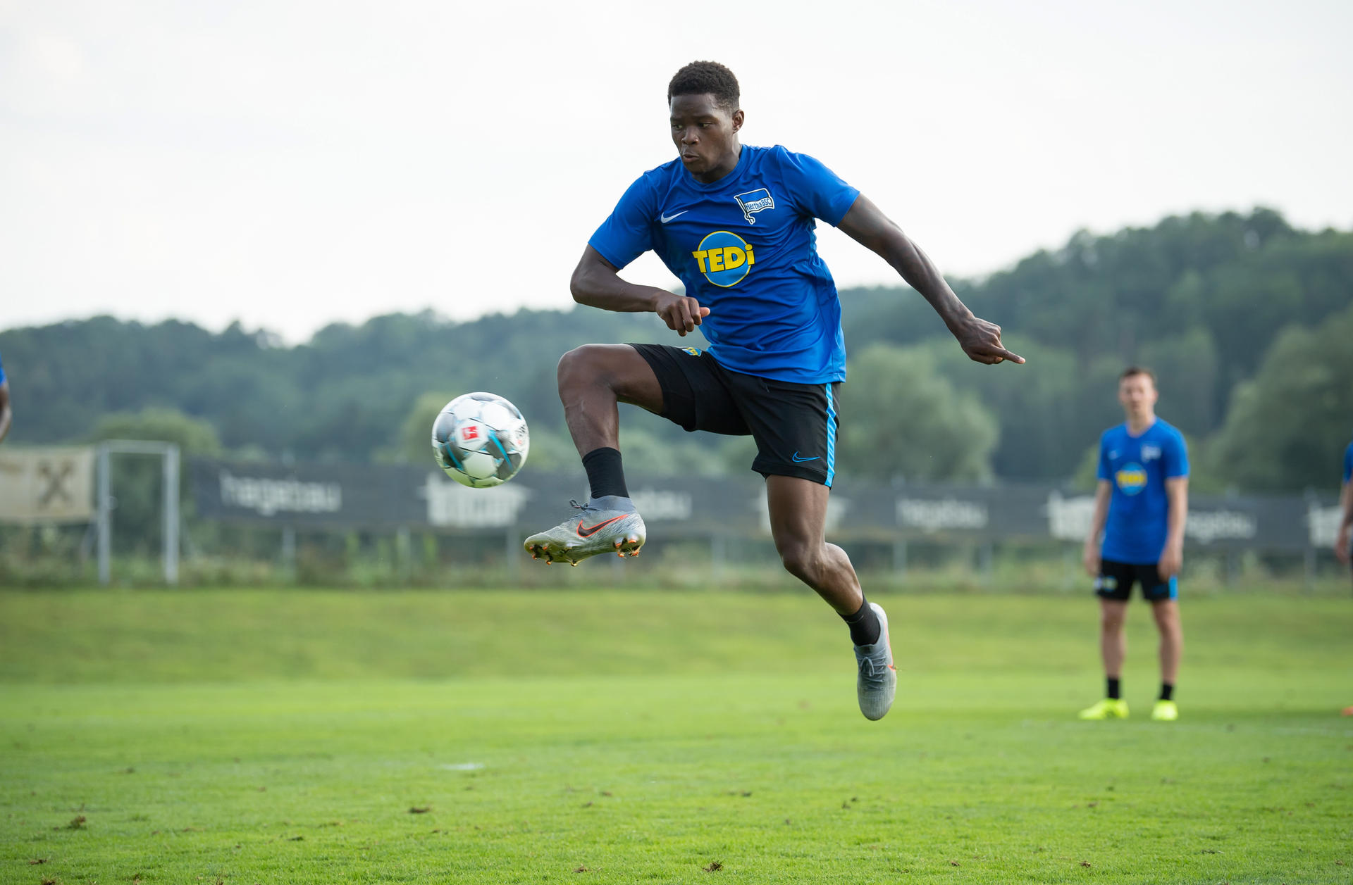 Youngster Daishawn Redan (18) ist auf dem Sprung: Das Sturm-Talent kann für eine Überraschung sorgen. 