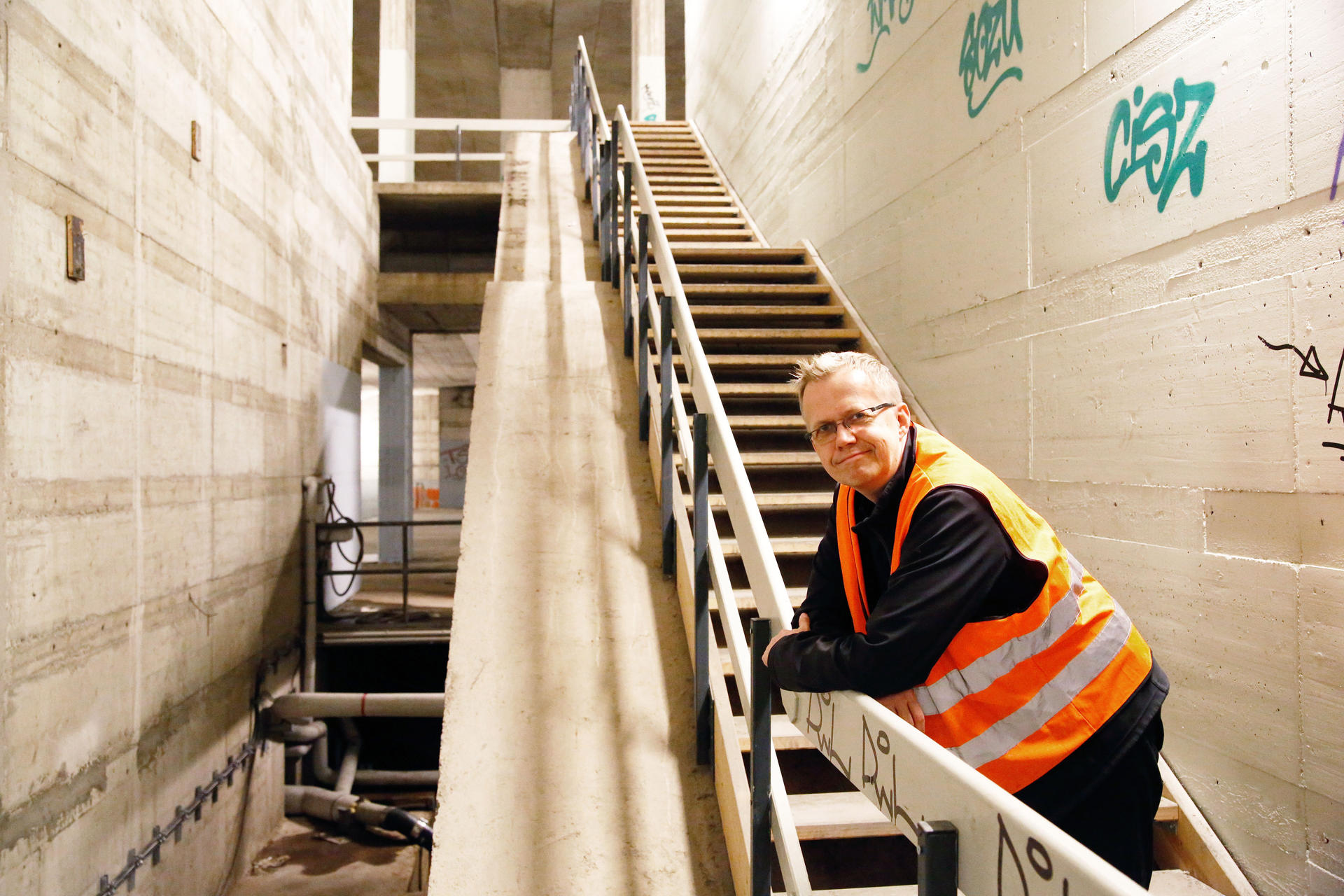Axel Mauruszat, Ingenieur für Verkehrswesen bei der BVG, findet, der Bahnhofsrohbau Ipu (Innsbrucker Platz) habe etwas von einer Kathedrale. 