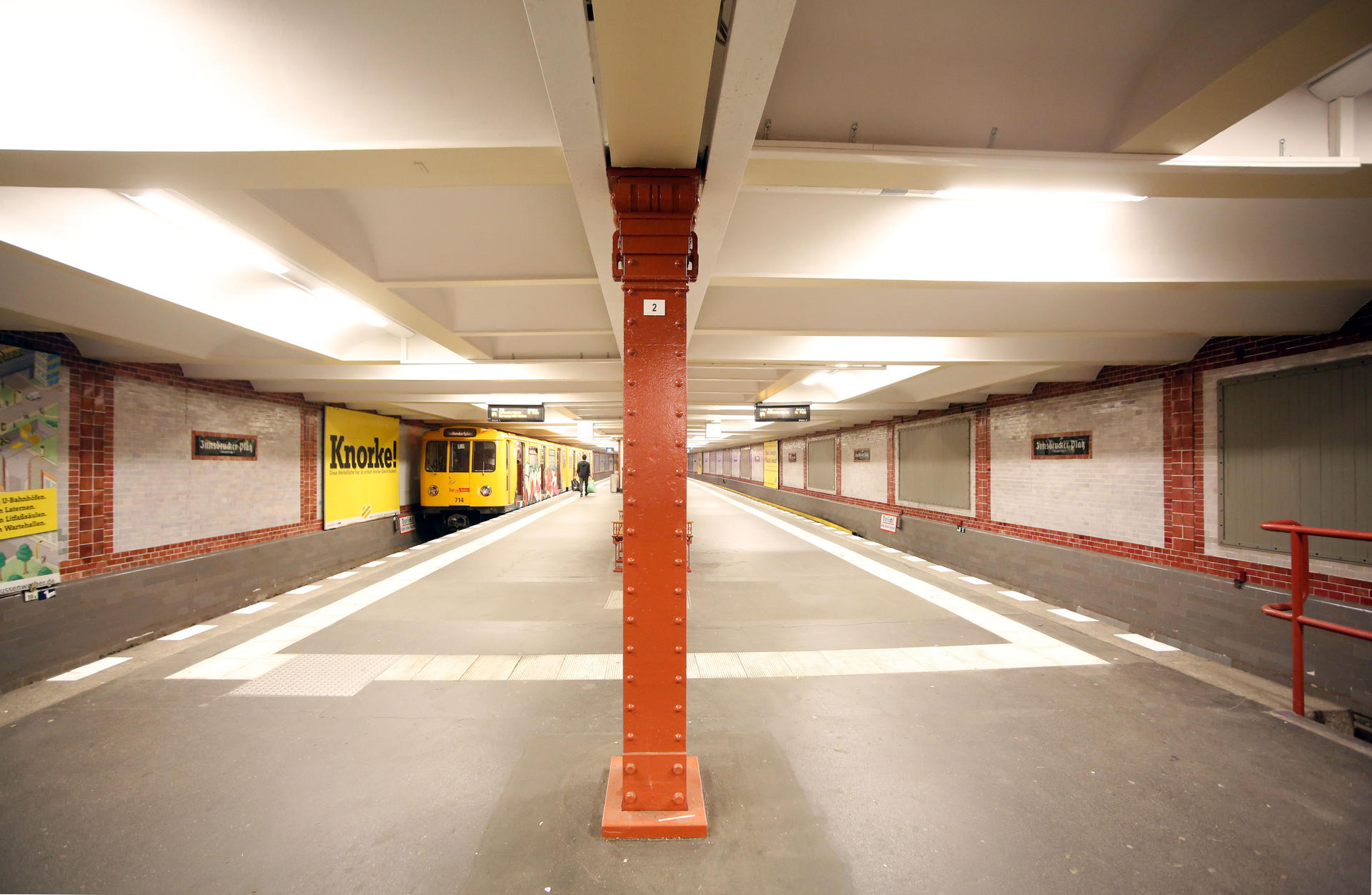 Der U-Bahnhof Innsbrucker Platz - unter ihm liegt der Geisterbahnhof der Phantomlinie U10. 