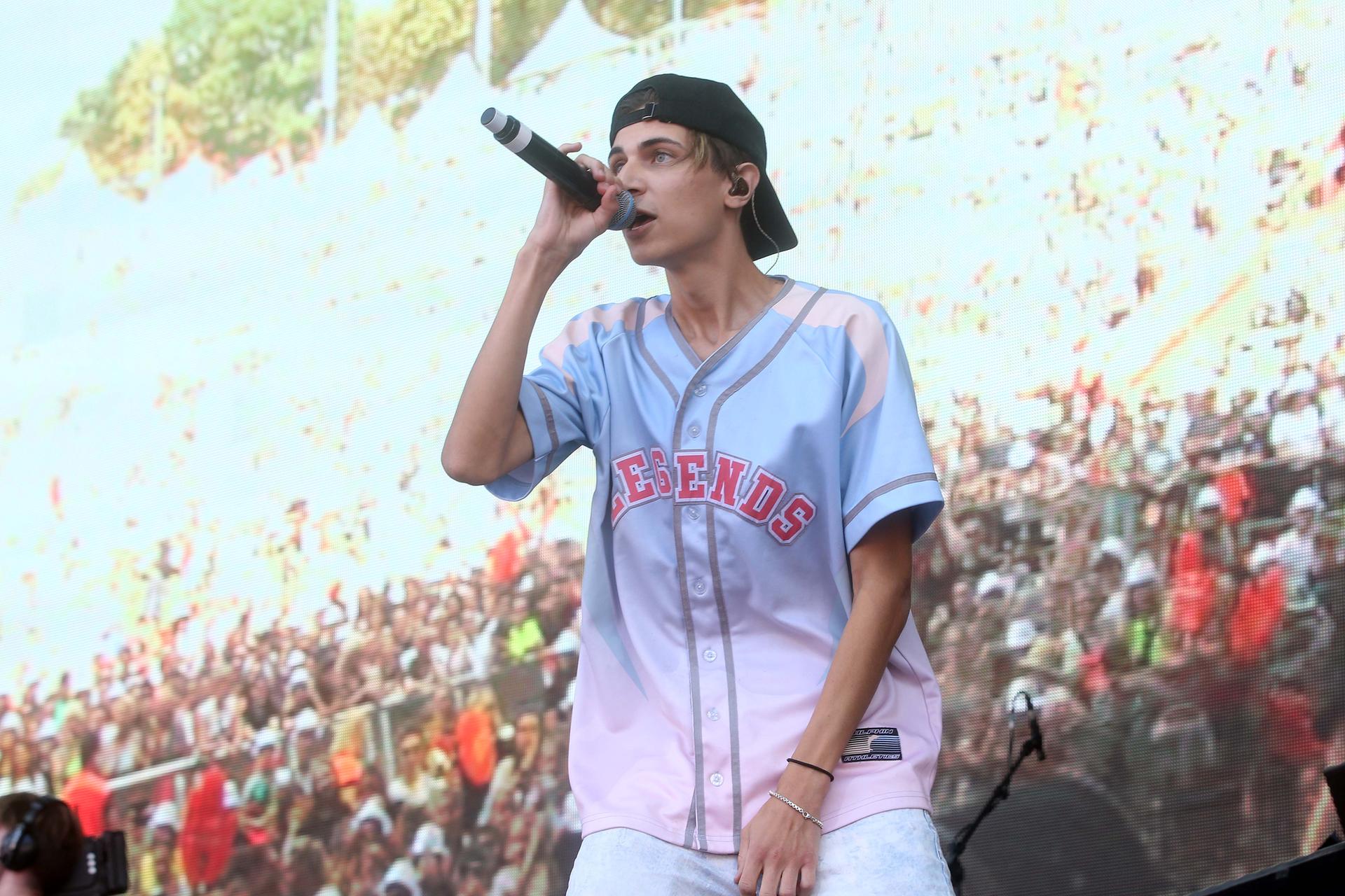 Sänger Lukas Rieger sang bei „Stars for Free“.