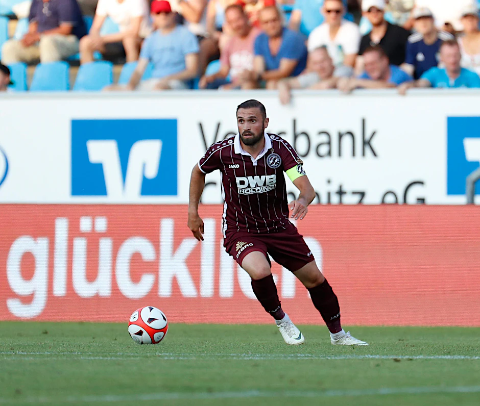 Bilal Cubukcu als BFC-Kapitän.