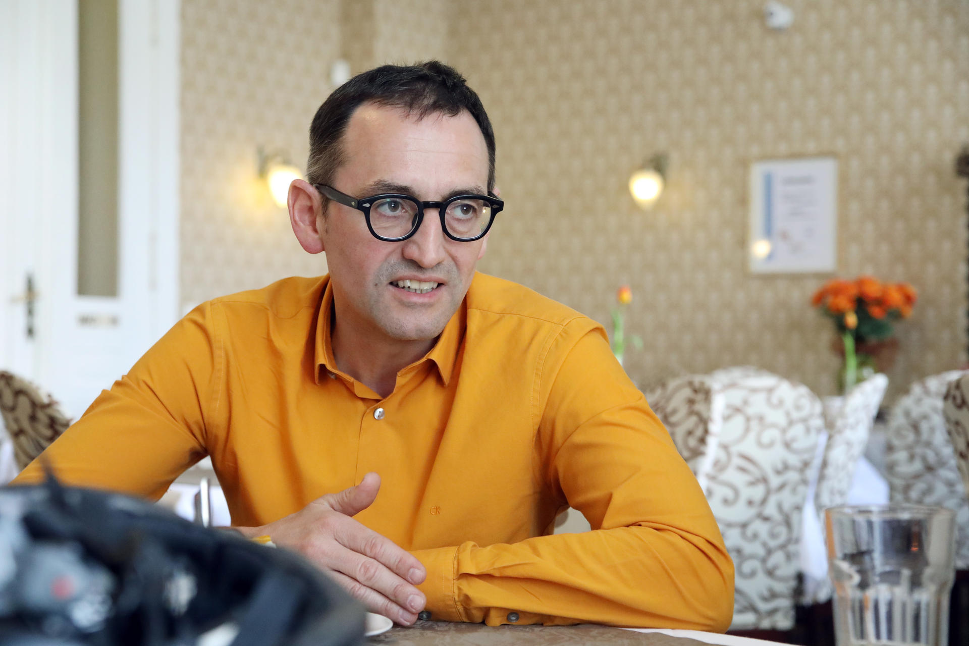 Mittes Bürgermeister Stephan von Dassel „In autofreien Zonen brummt