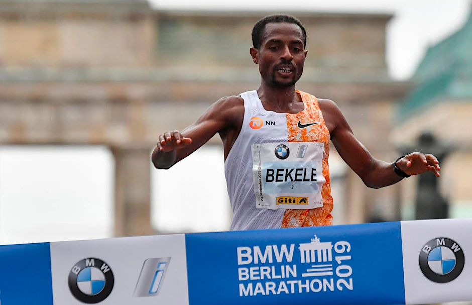 Top-Favorit Kenenisa Bekele hat den Weltrekord beim 46. Berlin-Marathon nur ganz knapp verpasst. 