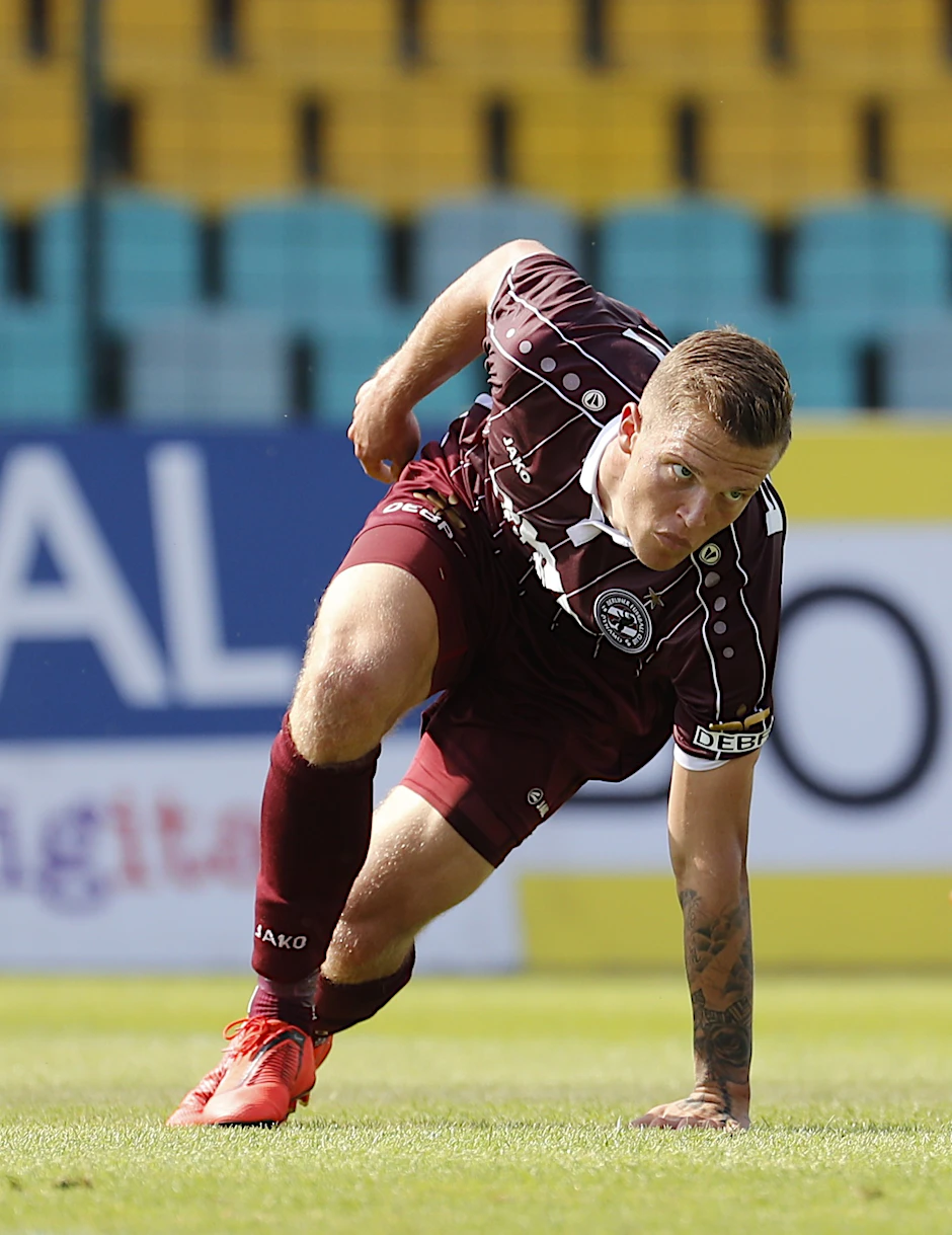 Kämpft mit einer Schulterverletzung: BFC-Stürmer Mateusz Lewandoski.