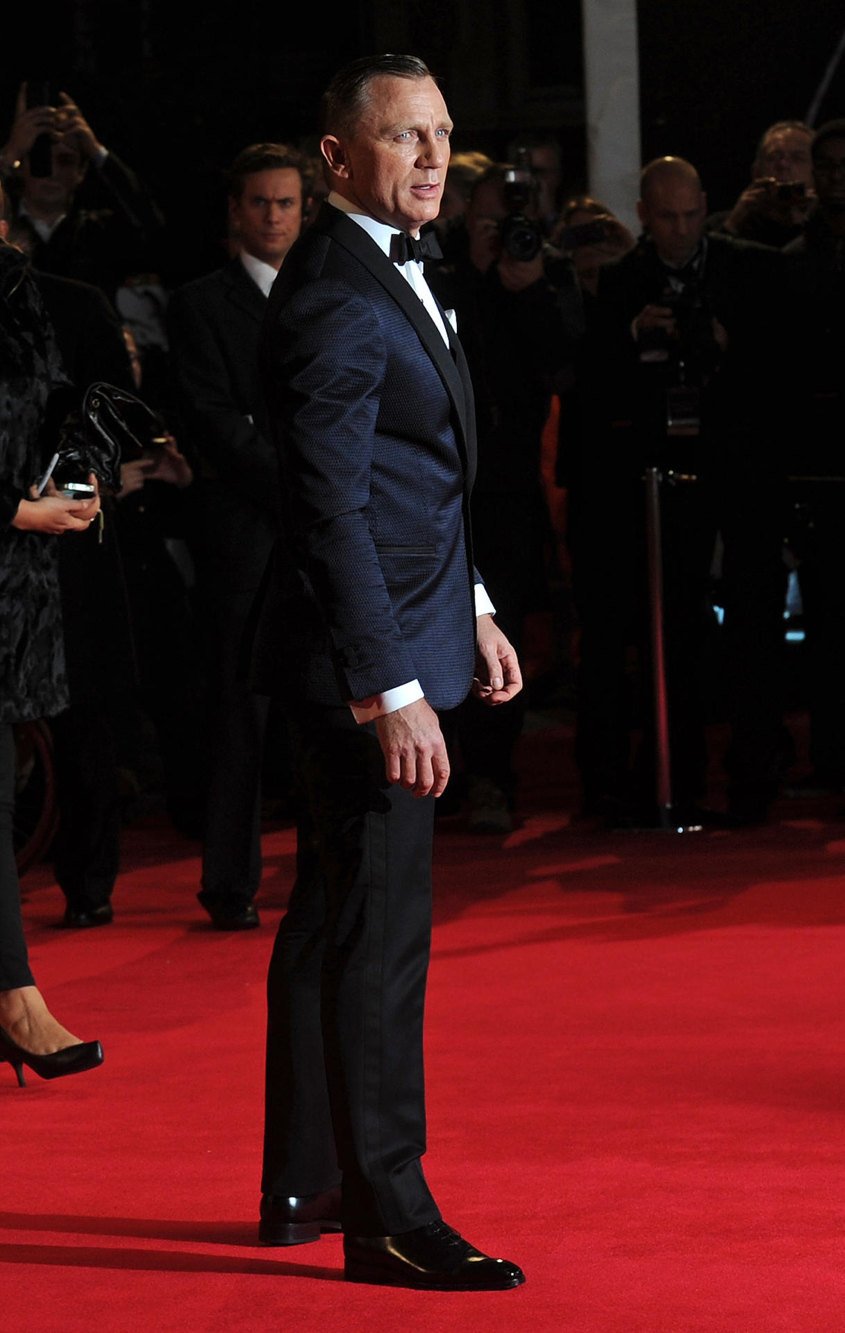 Image - Smoking-Comeback in Berlin: Bundespresseball-Gäste lassen sich von James Bond inspirieren