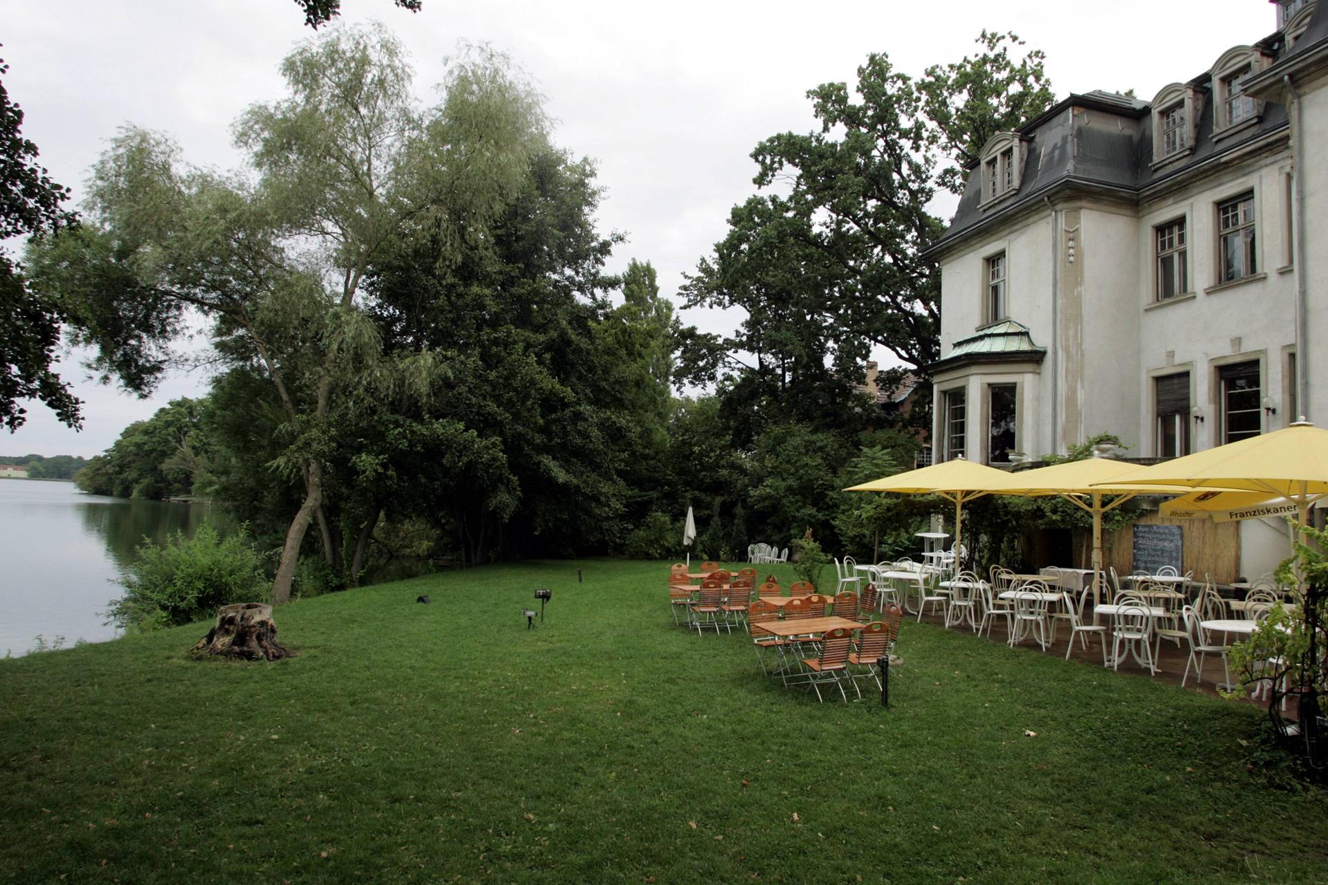 Bei Bauarbeiten in Villa Kellermann Menschenschädel im Garten von