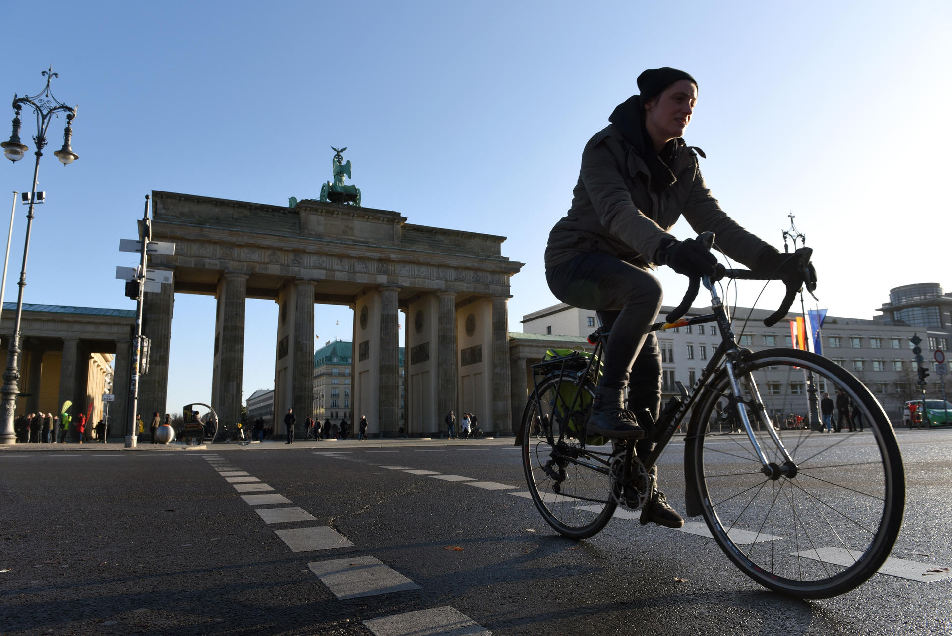 Image - Berliner Senat plant Radautobahn durchs Brandenburger Tor
