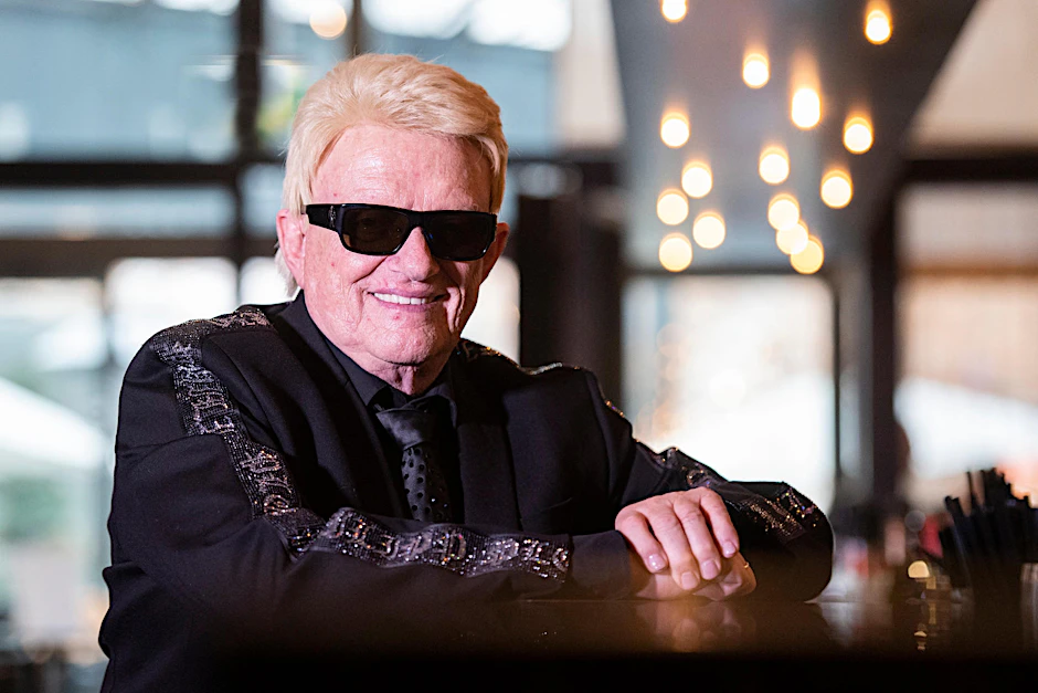 Gut aufgelegt und voller Elan: Für Heino, bürgerlich Heinz Georg Kramm, ist mit 80 Jahren noch lange nicht Schluss. 