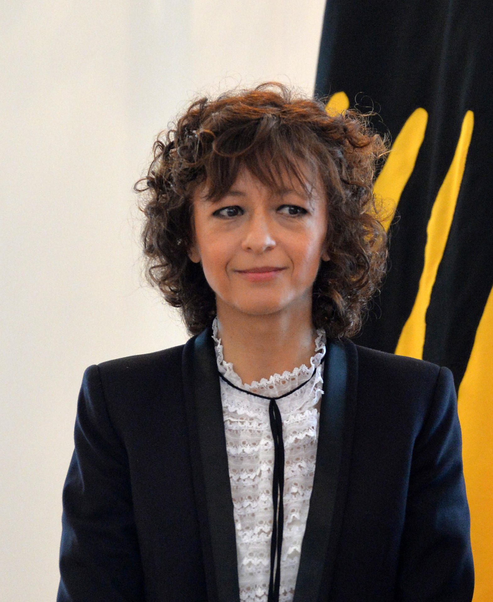 Emmanuelle Charpentier bei der Ehrung und Verleihung des Verdienstordens der Bundesrepublik Deutschland 2019. 