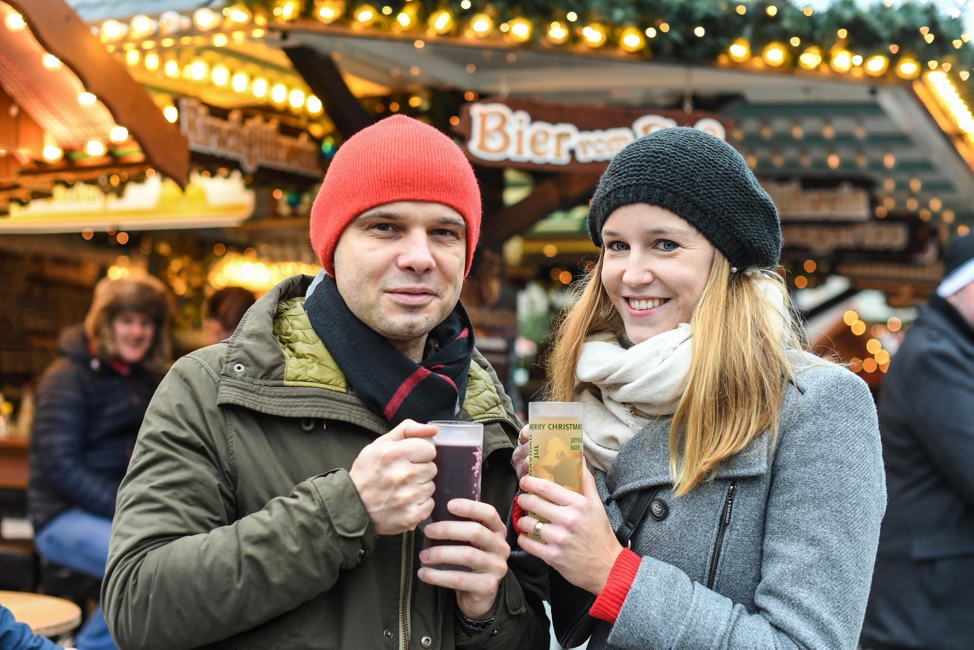 Ein Tag nach dem Einsatz sind Dado Nesic und Vanessa Naumann auf dem Breitscheidplatz: „Wir lassen uns nicht Bange machen.“