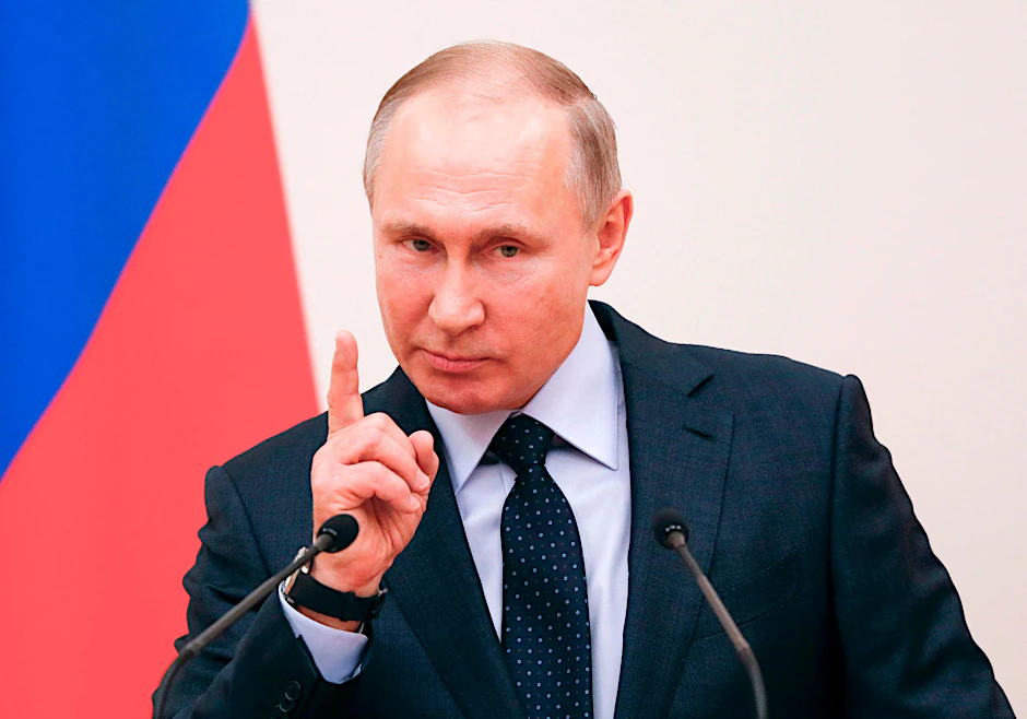 Putin droht mit dem Rauswurf von Diplomaten.