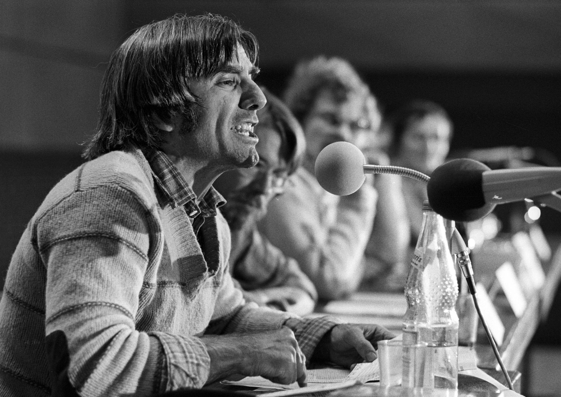 1979 machte er Wahlkampf für die Grünen.