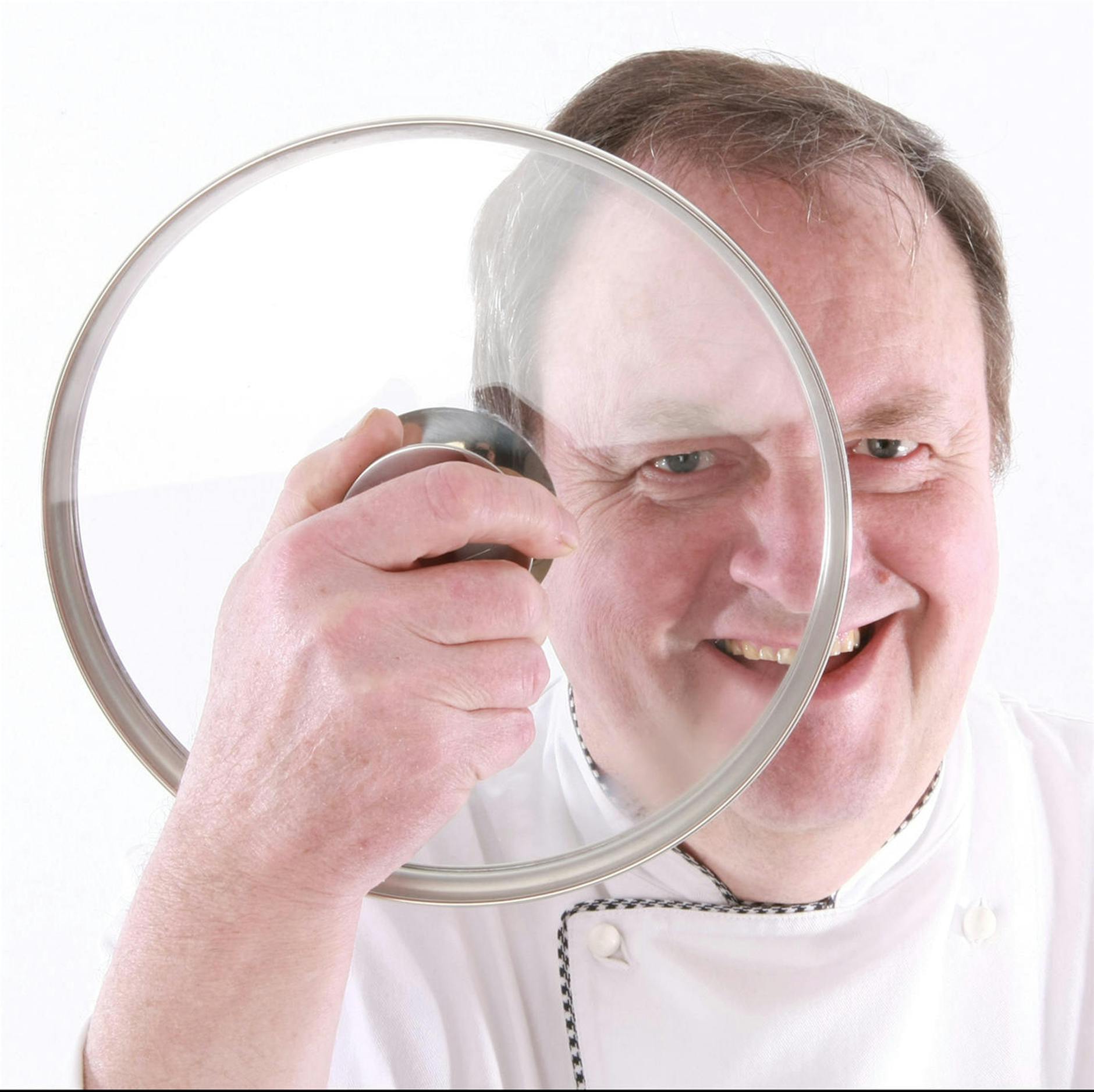 Star-Koch Herbert Frauenberger: Eine Hymne auf die Bockwurst