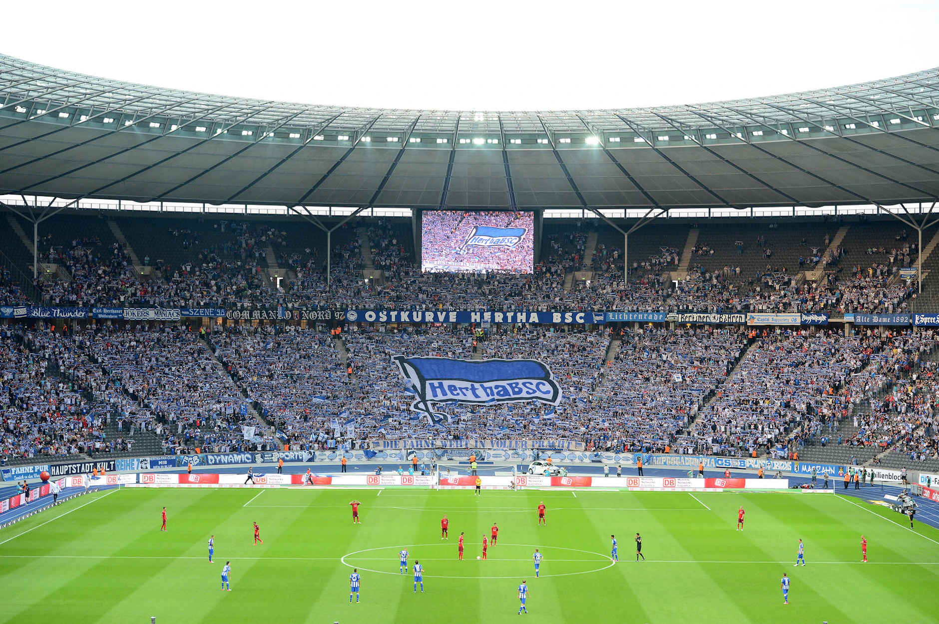 Auf Welchem Sender Spielt Hertha Heute Olympiastadion-Fluch: Hilfe, Hertha hat heute Heimspiel!