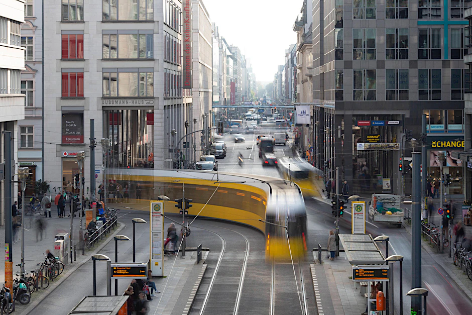 Für die Zukunft des Öffi-Verkehrs in Berlin gibt es in der Politik viele Ideen. Aber es gibt auch Streit.