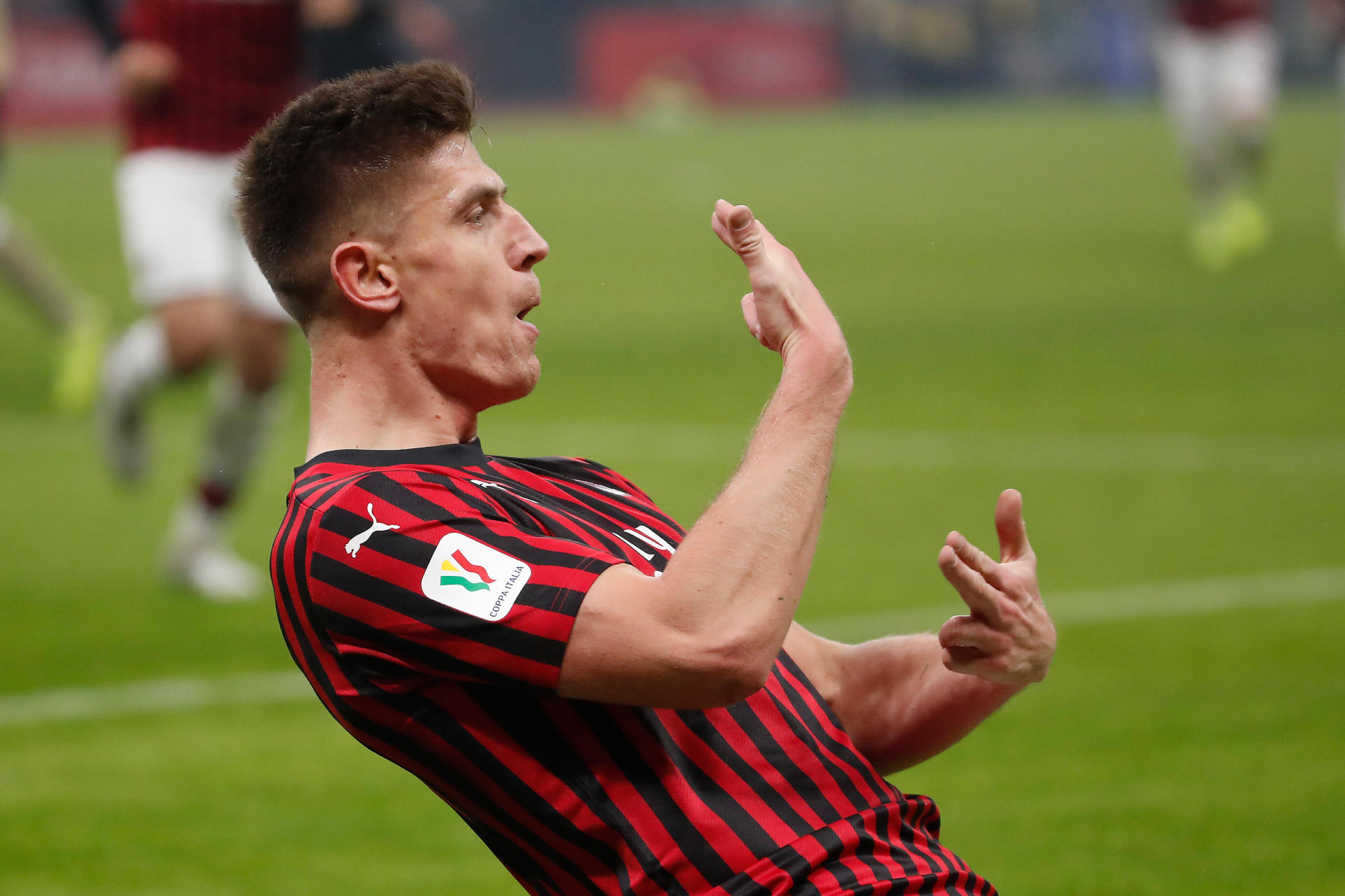 Berlin statt Mailand: Krzysztof Piatek (24) stürmt ab sofort für Hertha BSC – und jubelt bereits wie sein Idol Robert Lewandowski. 
