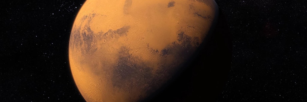 Dieser Tage geht der Mars auf, wenn die Sonne untergeht. In dieser Konstellation wirke der Planet am hellsten und größer als sonst.