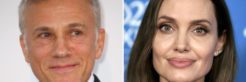 Christoph Waltz und Angelina Jolie sind für die Rolle eines Leinwandpaares in einer Romanverfilmung im Gespräch.