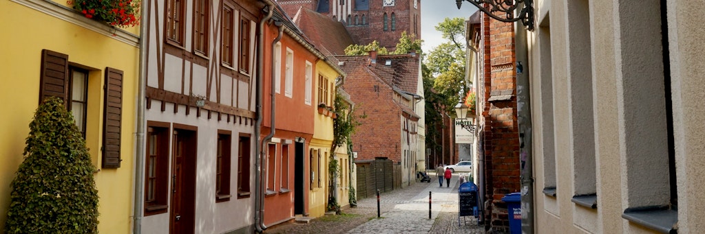 Das Beherbergungsverbot sorgte am Freitag im brandenburgischen Neuruppin für einen Polizeieinsatz.<br>