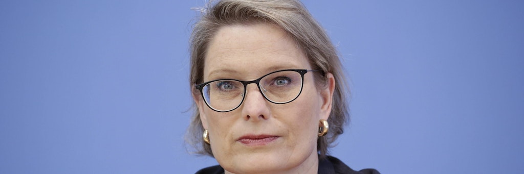  Dr. Stefanie Hubig, SPD, Ministerin für Bildung des Landes Rheinland-Pfalz, ist die aktuelle Präsidentin der Kultusministerkonferenz.