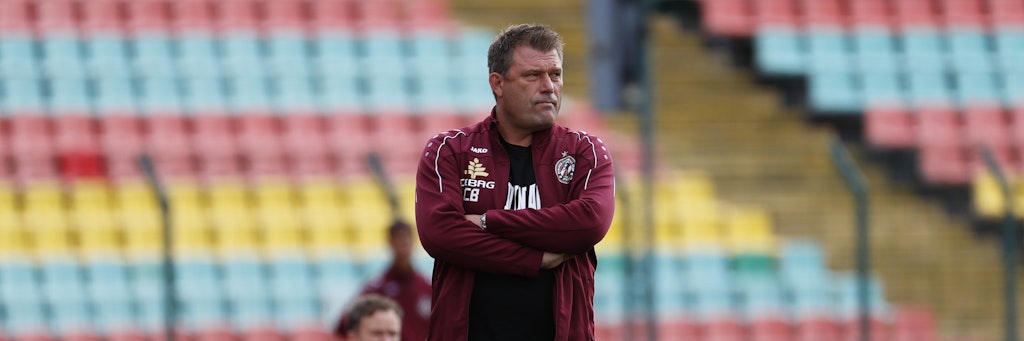 BFC-Trainer Christian Benbennek plagen Sorgen. Wegen eines Corona-Verdachtes in seiner Mannschaft musste das Punktspiel gegen die VSG Altglienicke abgesagt werden. 