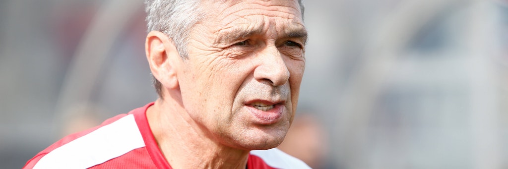 Altglienickes Trainer Karsten Heine denkt gar nicht daran, trotz des Spielausfalls kürzer zu treten.