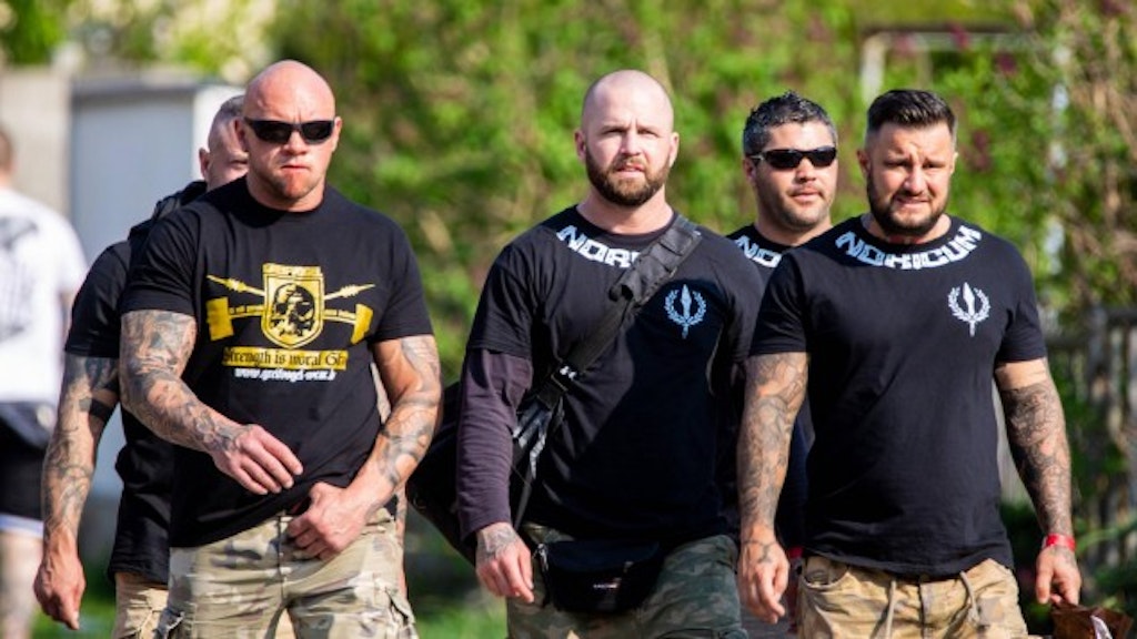 „Kampfsportler“ im sächsischen Ostritz: Dort wurde 2019 ein Prügel-Event verboten.