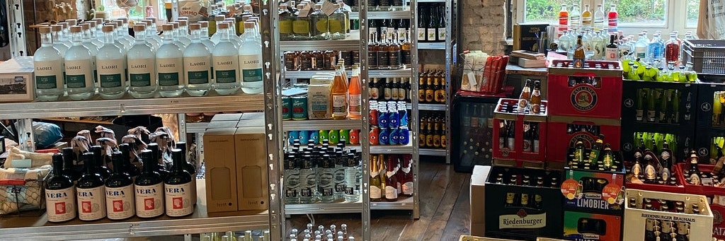 Weinsorten, Bier, Spirituosen: Im „Null Prozent Späti“ gibt es all das alkoholfrei.