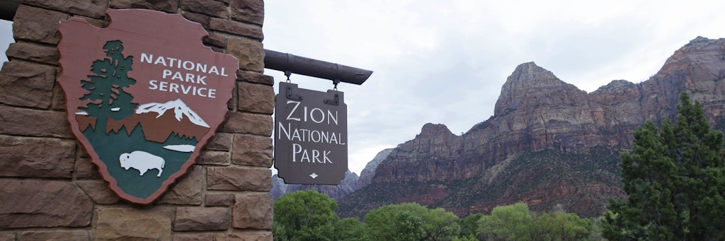 Eine vermisste Wanderin wurde 12 Tage nach ihrem Verschwinden im Zion National Park lebend gefunden. 