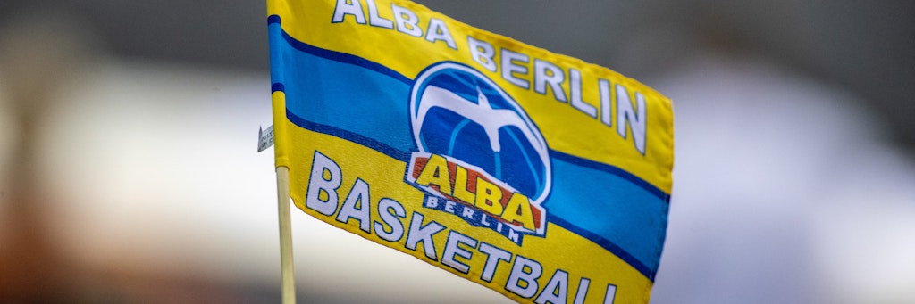Die sechs Corona-Fälle bei Alba Berlin wirken sich jetzt auch auf den Pokalwettbewerb aus.