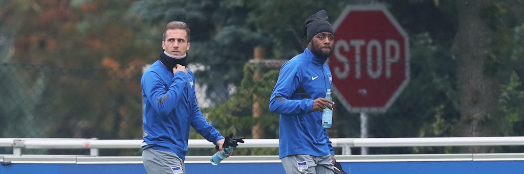 Peter Pekarik und Deyo Zeefuik konnten gestern wieder auf dem Rasen trainieren.