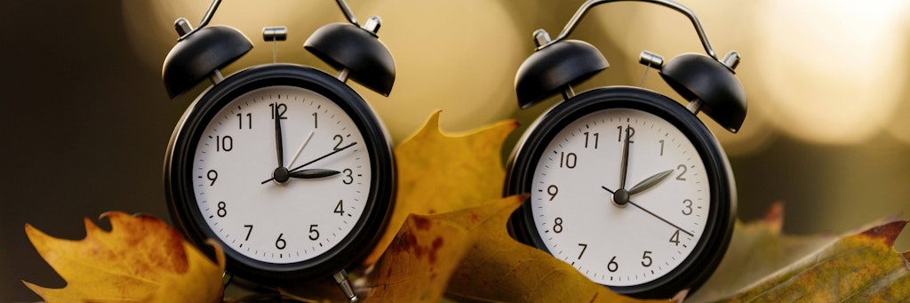 Am 25. Oktober werden die Uhren von 3 auf 2 Uhr nachts eine Stunde zurückgestellt. 