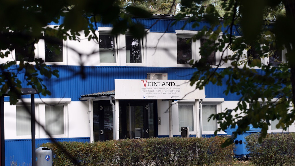 Veinland stellt hoch entwickelte Produkte her – aber der Datenaustausch läuft über Kupferkabel.
