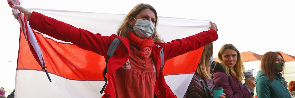 Bereits am Sonnabend gingen Tausende beim Marsch der Frauen gegen Machthaber Lukaschenko auf die Straße.