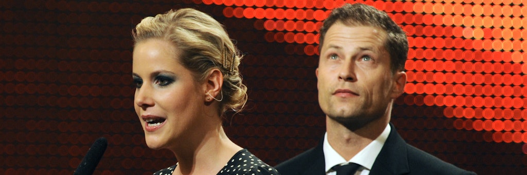 Die Produzentin Anika Decker und der Schauspieler Til Schweiger erhalten für den Film „Keinohrhasen" den „Publikumspreis“ bei der Verleihung des Bayerischen Filmpreises 2009. 