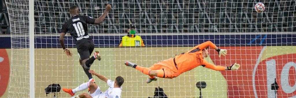 Fast der Held des Abends: Marcus Thuram trifft hier zum 1:0 und später zum 2:0. Zum Sieg reicht das aber nicht.