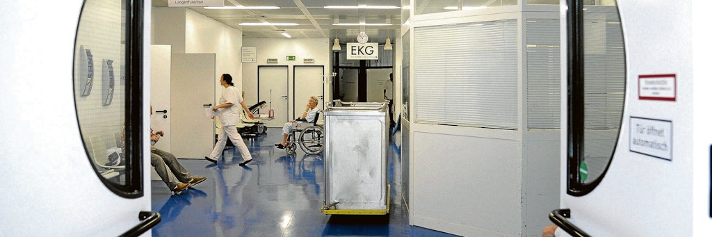 Das Vivantes Klinikum in Neukölln. Die Intensivbetten in Berlins Krankenhäusern füllen sich mit Covid-19-Erkrankten.