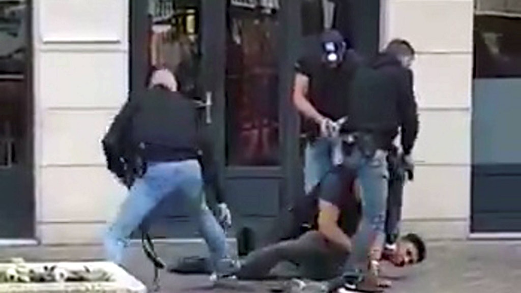 Der 21-jährige Brahim Aoussaoui wurde als Tatverdächtiger nach der Messerattacke festgenommen.