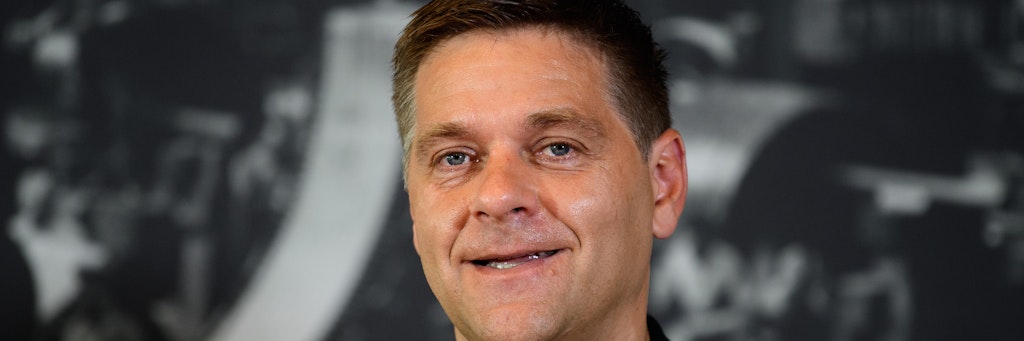 So lächelt ein Mann, der weiß, dass er sich nichts vorzuwerfen hat: Unions Manager Oliver Ruhnert zieht Bilanz der Transferperiode. 
