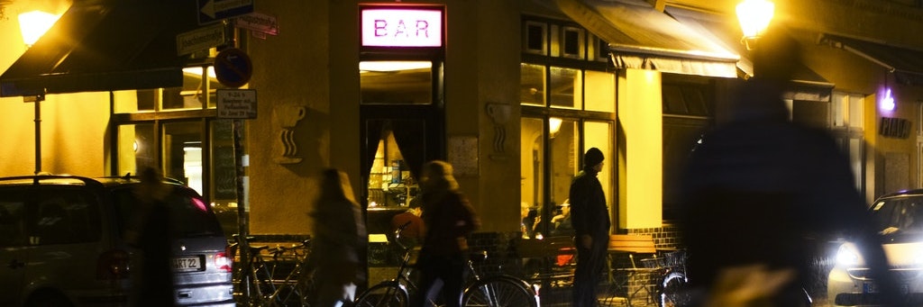 Ab Sonnabend müssen Restaraunts, Bars und die meisten Geschäfte von 23 Uhr bis 6 Uhr schließen.
