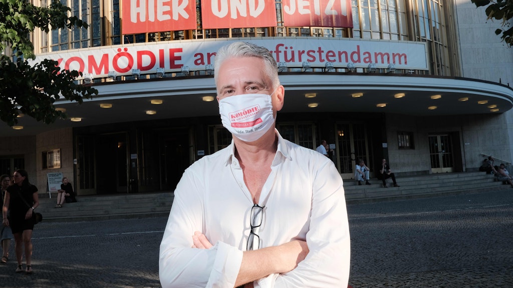 Komödien-Direktor Martin Woelffer engagiert sich gegen Attila Hildmann.<br>