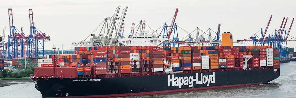 Flaute für die Schifffahrt: Der deutsche Export von Maschinen und Autos schwächelt.