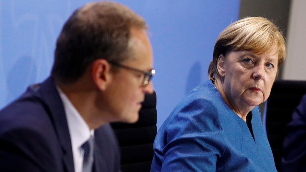 Bundeskanzlerin Angela Merkel (CDU) und Berlins Regierender Bürgermeister Michael Müller (SPD).