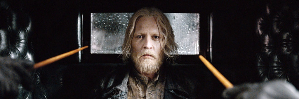 In der Filmreihe „Fantastische Tierwesen“ aus dem „Harry Potter“-Universum verkörperte Johnny Depp den Zauberer Gellert Grindelwald – und muss nun ersetzt werden.