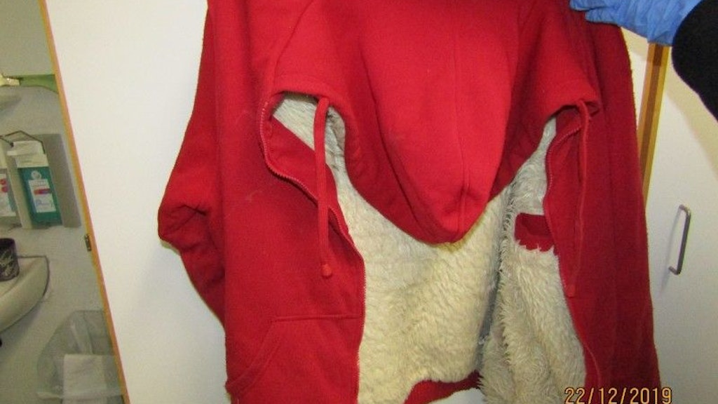 Als er gefunden wurde, trug der Mann diese Kapuzenjacke.